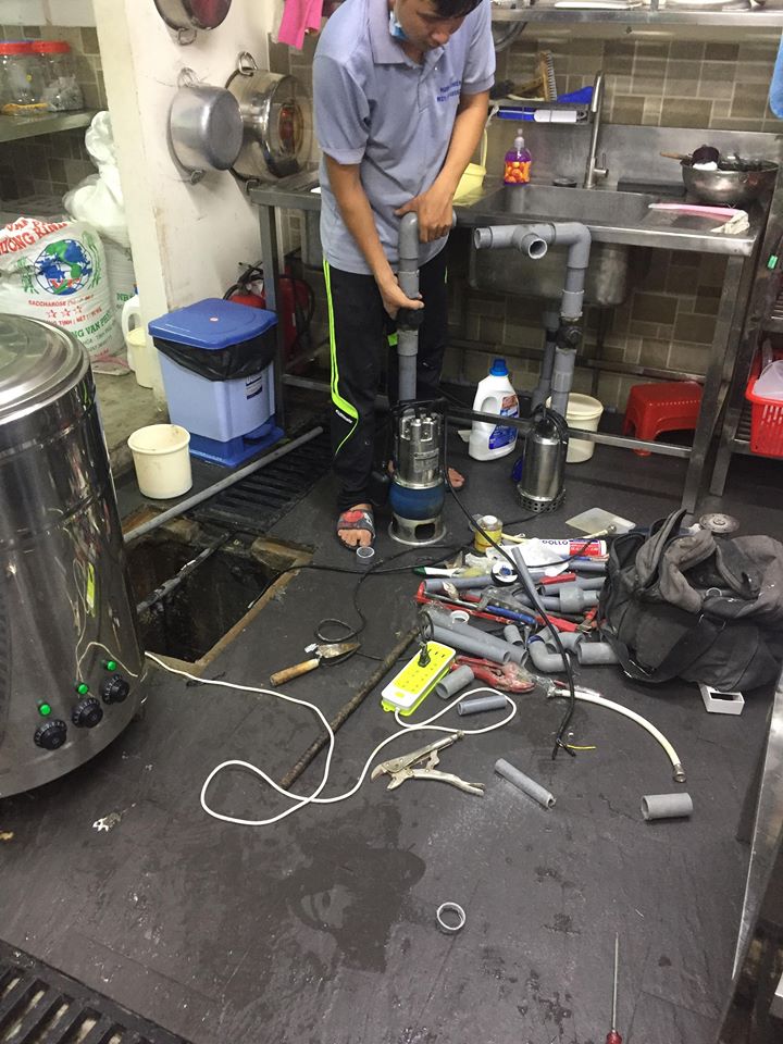 thợ sửa máy bơm nước tại quận 8
